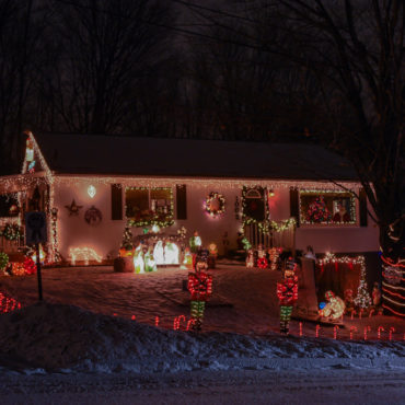 We're excited for another year of Christmas Light Tours in Marquette County!