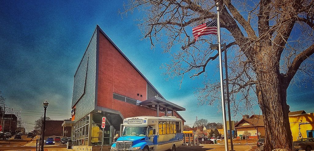 third-street-bus-stop